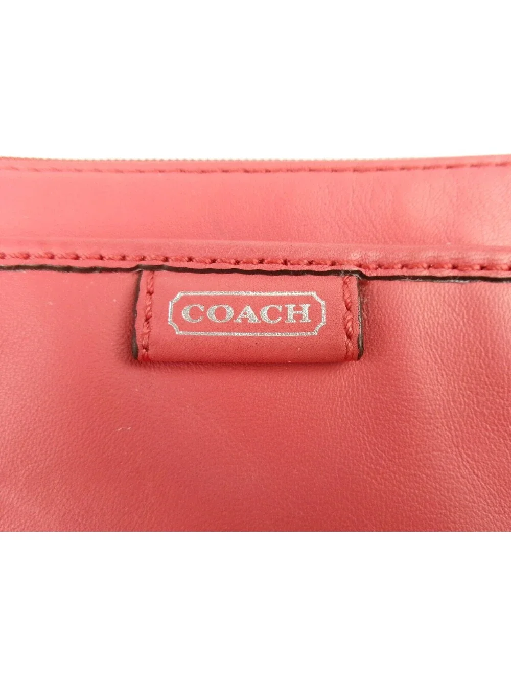 Authentic Coach Coral Pink Leather Wristlet Clutch Zip Pouch Hangtag
